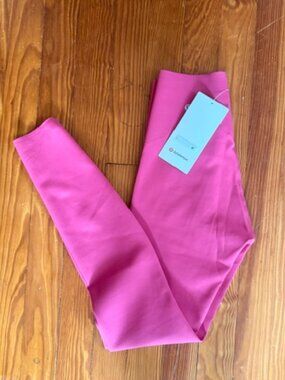 Lululemon Glow Up HR Tight 28"
